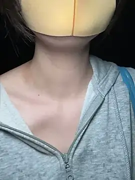 Živý XXX chat minami_room