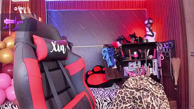 XiaQueen's Live XXX Chat