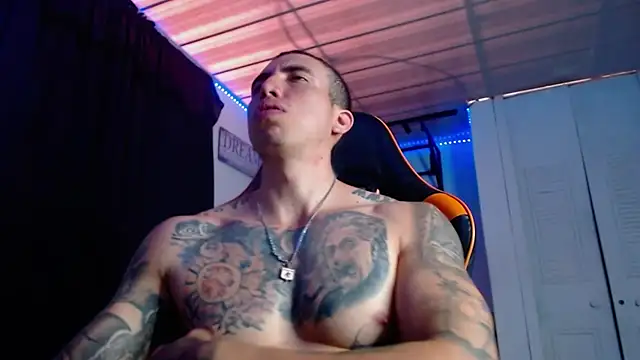Živý XXX chat Adam_Hudsond