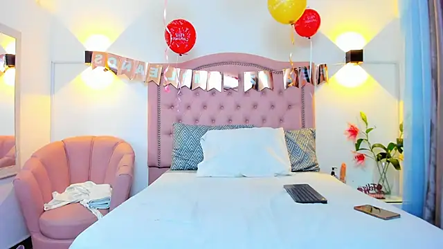 Chat +18 de Paulynavera ao vivo