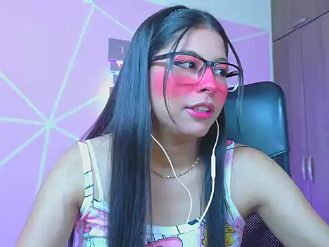 XXX chat uživo modela _ALLYSON18_