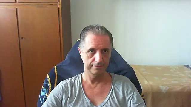 lliuk70mi Chat XXX live