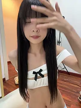 qiqi_x 现场XXX聊天