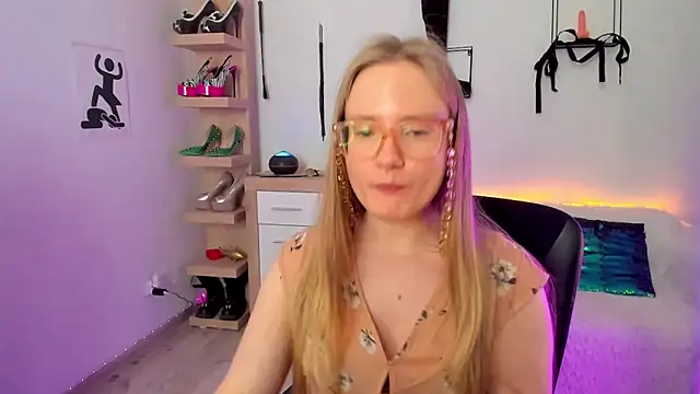 Czat XXX na żywo – NancyHottie