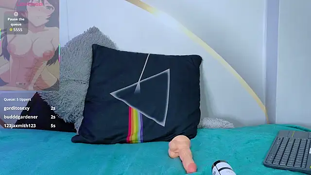 Fenixx_19's Live XXX Chat