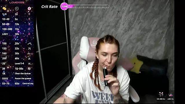 Reginasmilee's Live XXX Chat