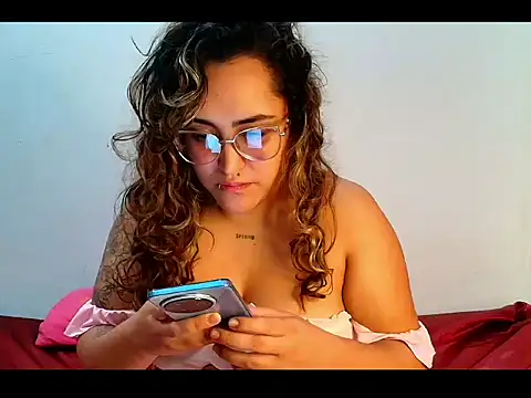 Karol_naughty's Live XXX Chat