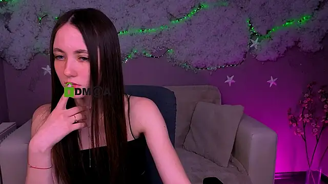XXX chat uživo modela bella_dorn
