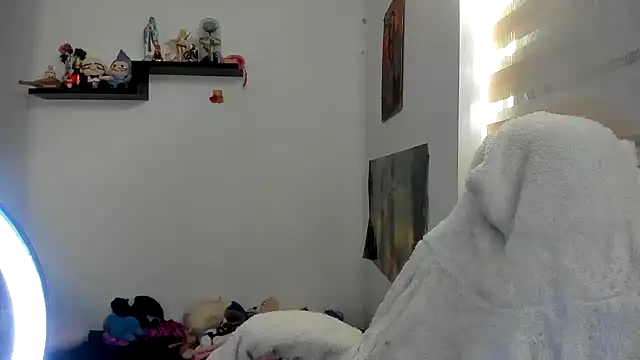Chat +18 de Shaddycute_ ao vivo