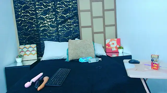 Živá chatovací místnost MelodyRouse
