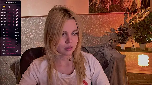 ScarletMarnei: απευθείας συνομιλία ΧΧΧ