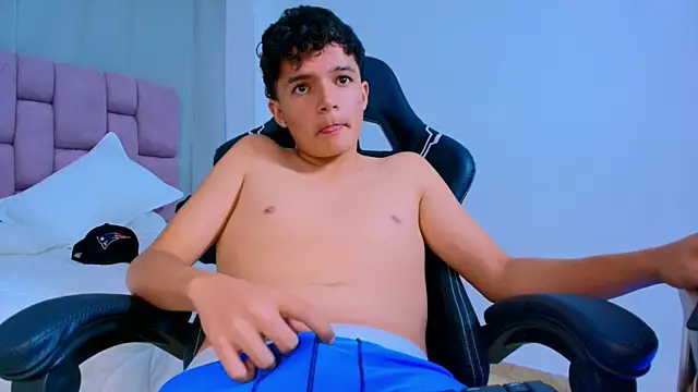 Chat XXX en directo de Luca_Voss