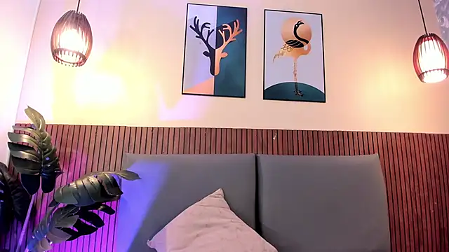 Chat +18 de NicolleeEvanss ao vivo