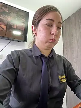Chat +18 de suzy-111 ao vivo