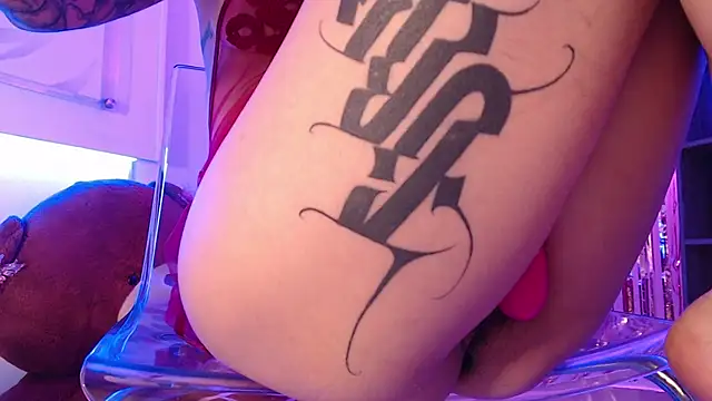 mere_in_redd Chat XXX in diretta