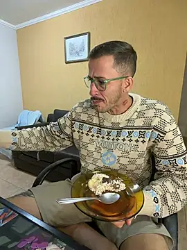 Chat +18 de MeladoDiMel ao vivo