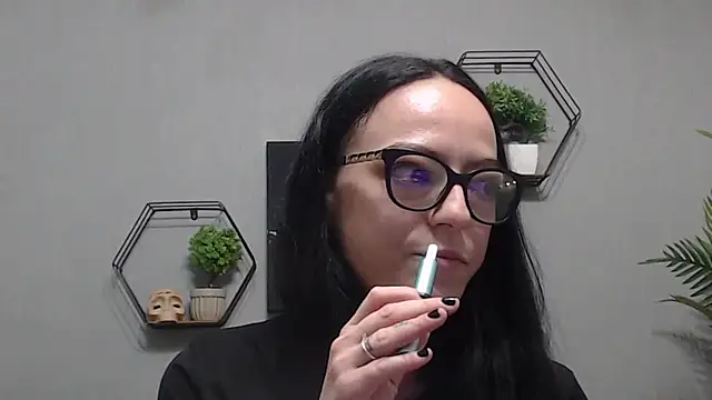 IzabelllNoir Live XXX-Chat