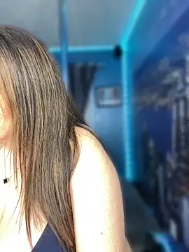 curvyfunlover's Live XXX Chat
