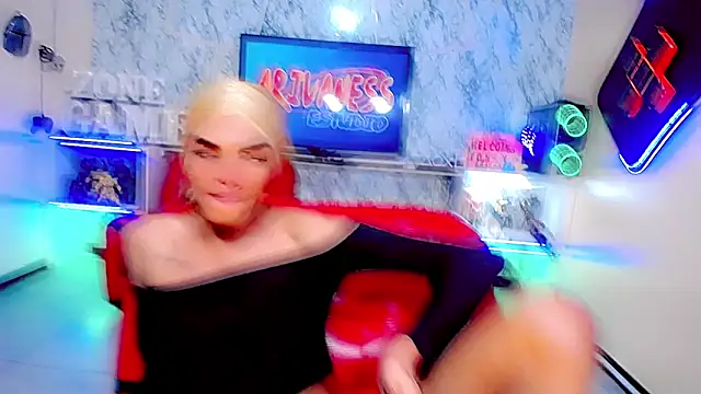 Karol_Vanessa__   – Kamerová šou
