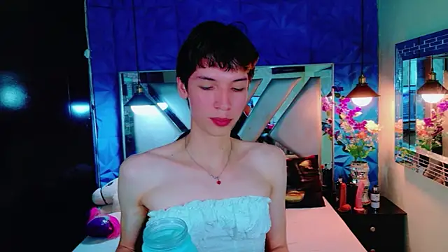 Stefany_PiInk élő XXX-chatje