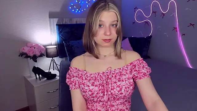 Czat XXX na żywo – RinaMoore