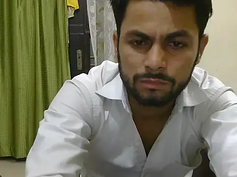 Stubborndesiboy Webcam-Show