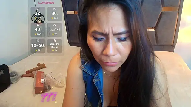 Keyla_Brunette_ élő XXX-chatje