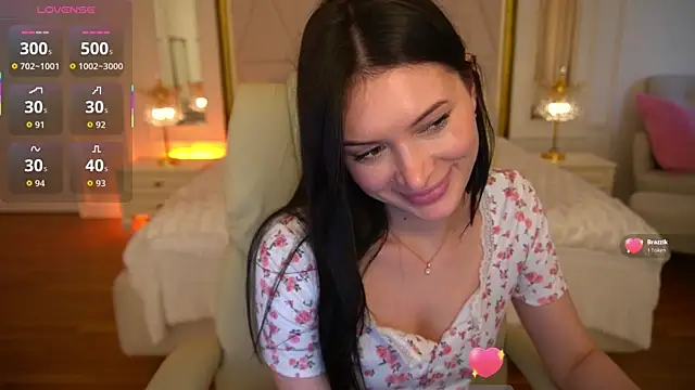 MilaSecrett – Naživo XXX chat