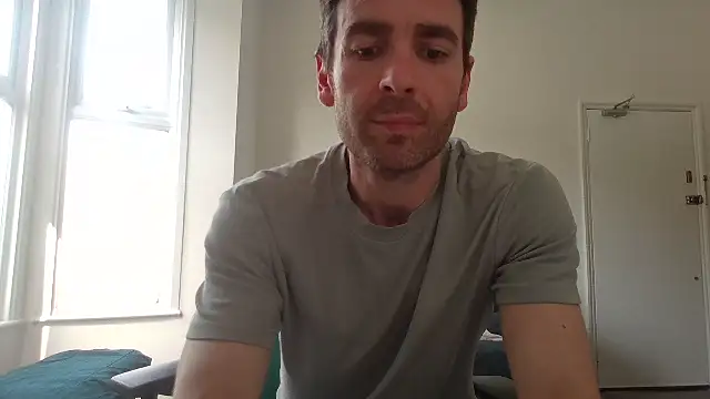frenchbdmaninlondon Live XXX-chat