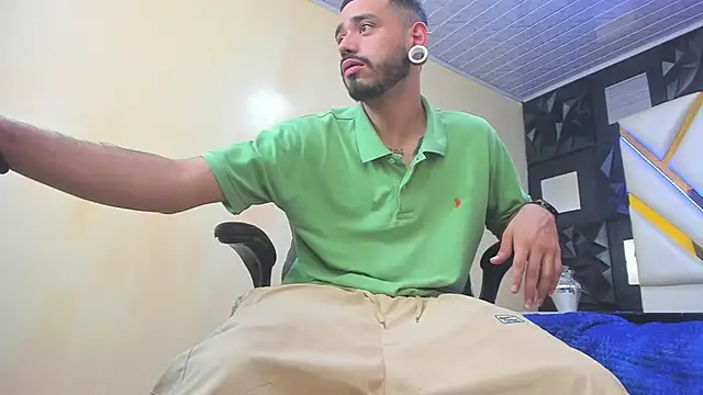 BrunoCarzonn Webbikameraesitys