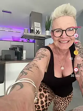 German_Milf – Naživo XXX chat