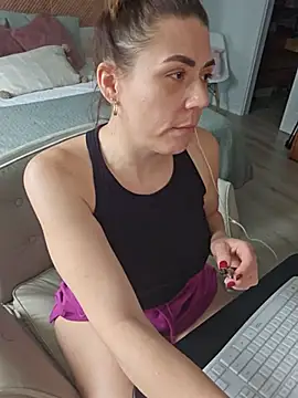 Ellie-Elizabeth's Webcam Show