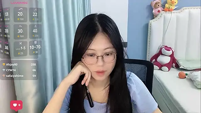Luna-666's Live XXX Chat
