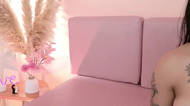 Emmy_And_Luna Chat XXX live