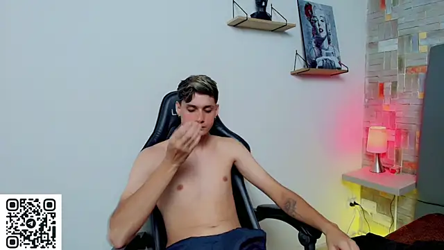 flaquito___ Live XXX-chat