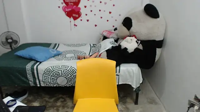 Chat +18 de Olgahunder ao vivo