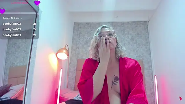 CarolinaGlamour's Live XXX Chat