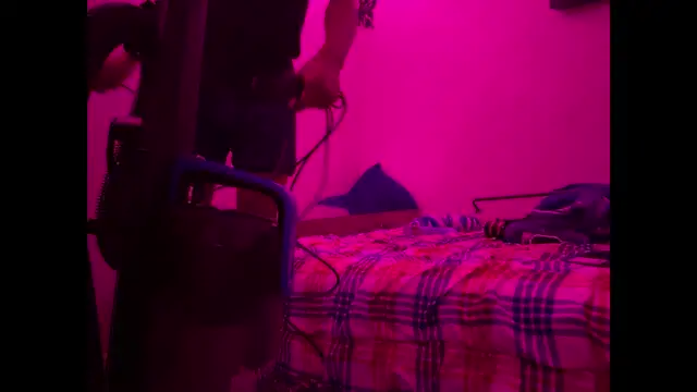vexahleah 网络视讯表演