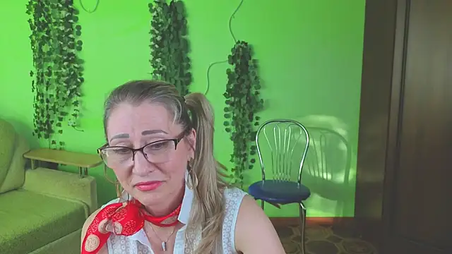 Show de Habibi_Honeyy na webcam