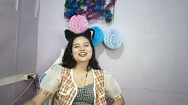 FerminaBoutwell Live XXX Chat