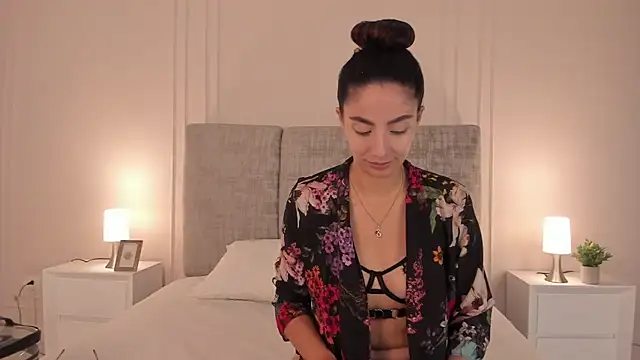 Angel-bells' Live XXX Chat