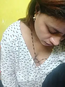 Chat +18 de Princessroooh ao vivo