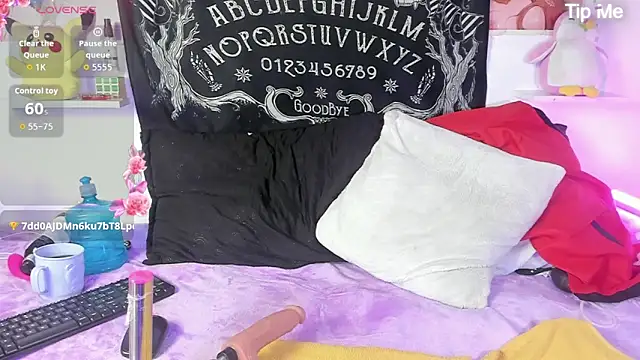 AuroraChannn's Live XXX Chat