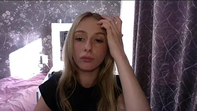AliceTwinkle Live XXX-Chat