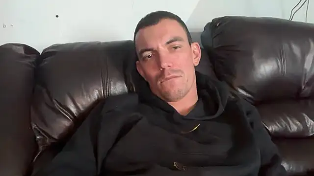 Tores001 webkamerás műsora