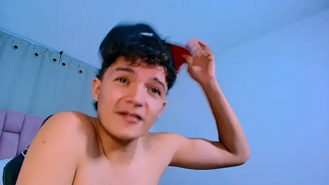 Chat XXX en directo de Luca_Voss