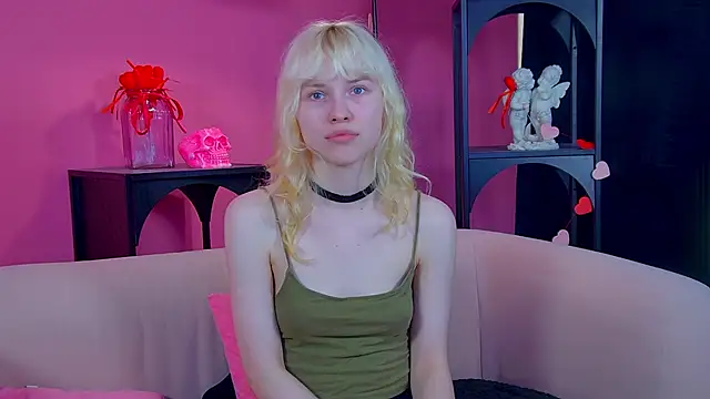 HannahHollis Adlı Modelin Canlı XXX Sohbeti