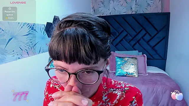 Valery_More__ 라이브 XXX 채팅