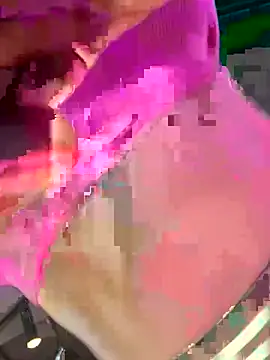 Онлайн чат XXX F3ckd0lllucy