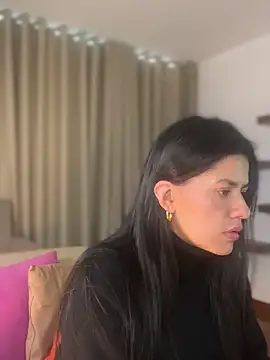 دردشة Zandrina الجنسية المباشرة